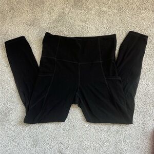 Athleta Full Length Workout Leggings Side pockets & Mesh Black Womens Sz M
